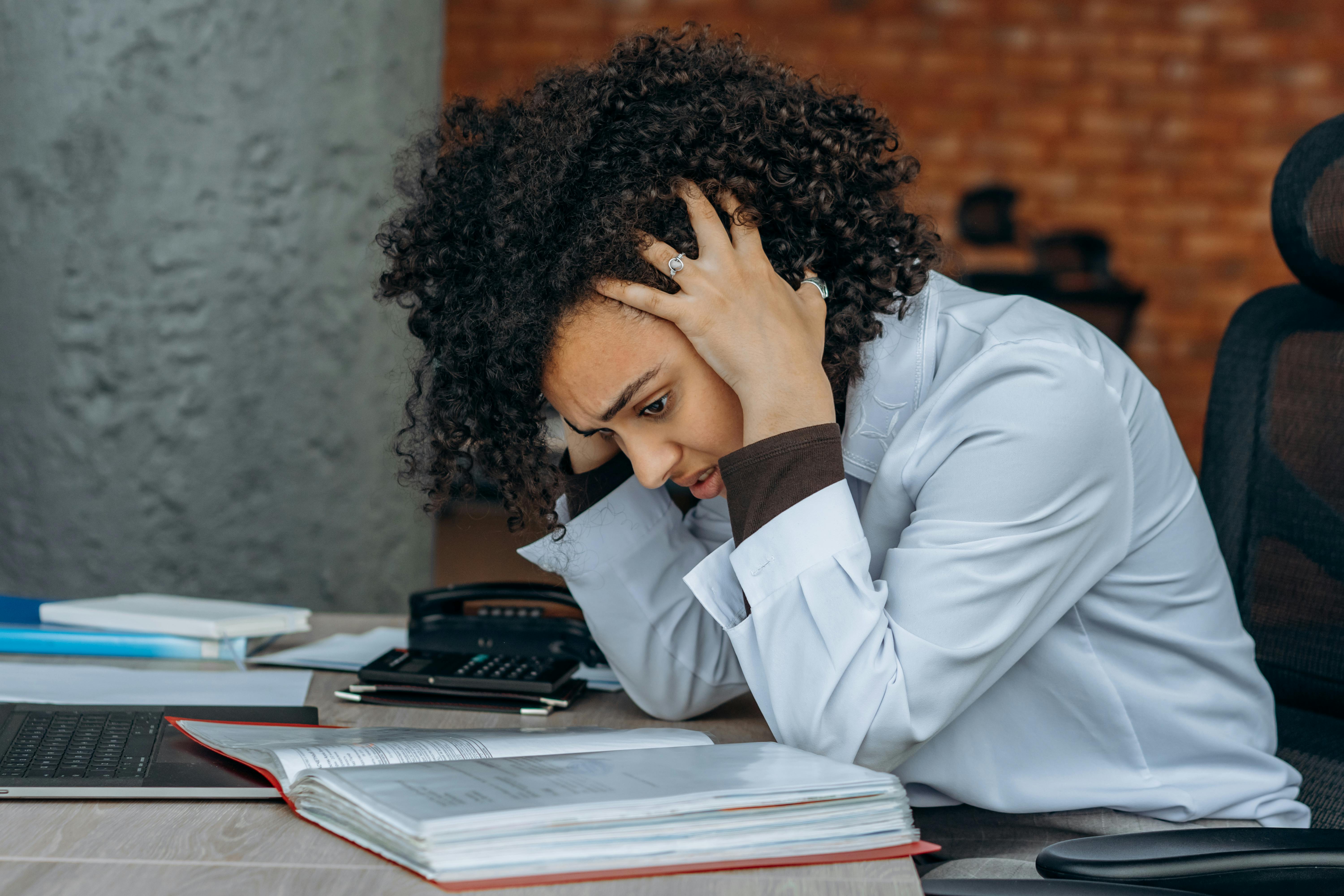 Teacher frustrated with scheduling calls